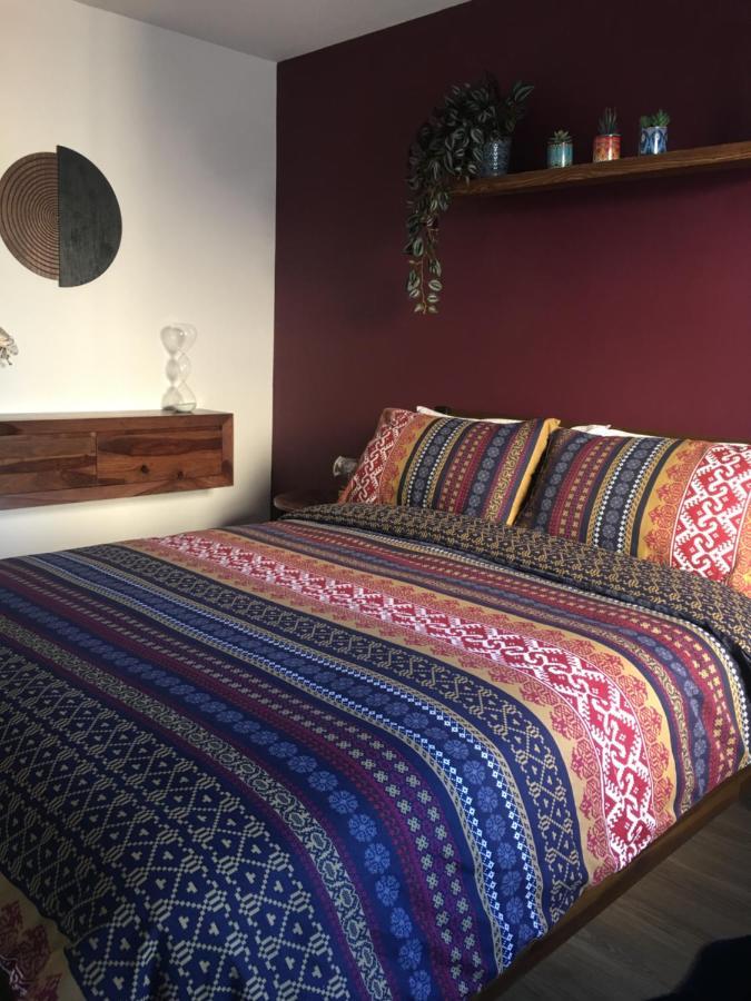 Comfortable Rooms With Live In Host, Walking Distance To The High St & More Glastonbury Dış mekan fotoğraf